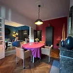 Coeur De Ville, Garage Prive Et Gratuit Avec Terrasse !