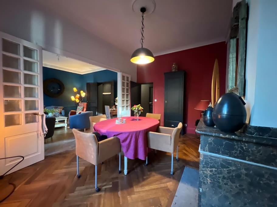 Coeur De Ville, Garage Prive Et Gratuit Avec Terrasse ! *